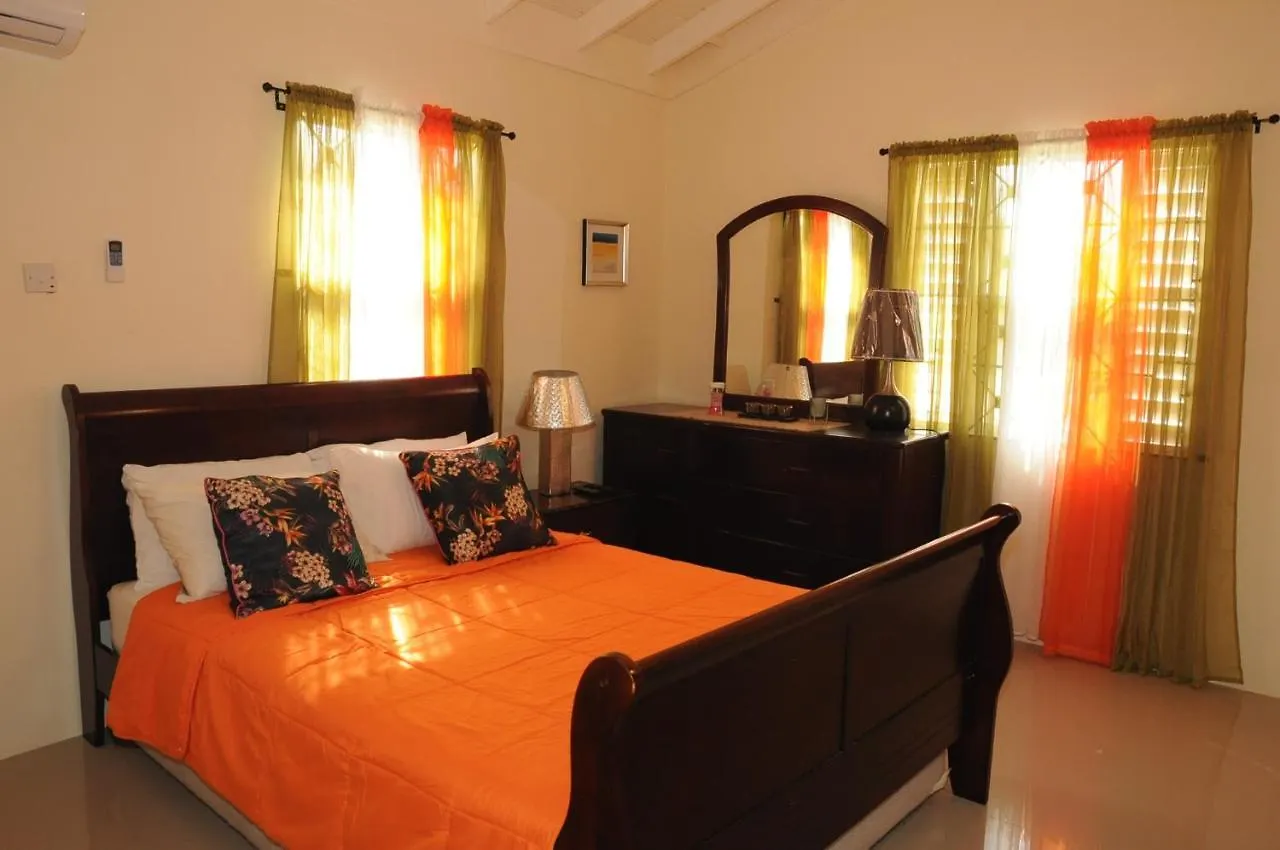 Ochi Rios Drax Hall 3 Bed Sleeps 7 Exquisitely Fully Furnished Accommodations Ocho Rios 0*,