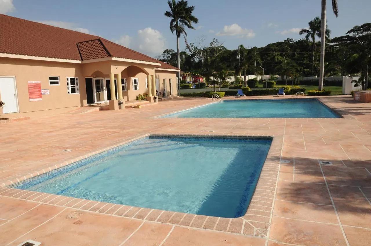 Ochi Rios Drax Hall 3 Bed Sleeps 7 Exquisitely Fully Furnished Accommodations Ocho Rios