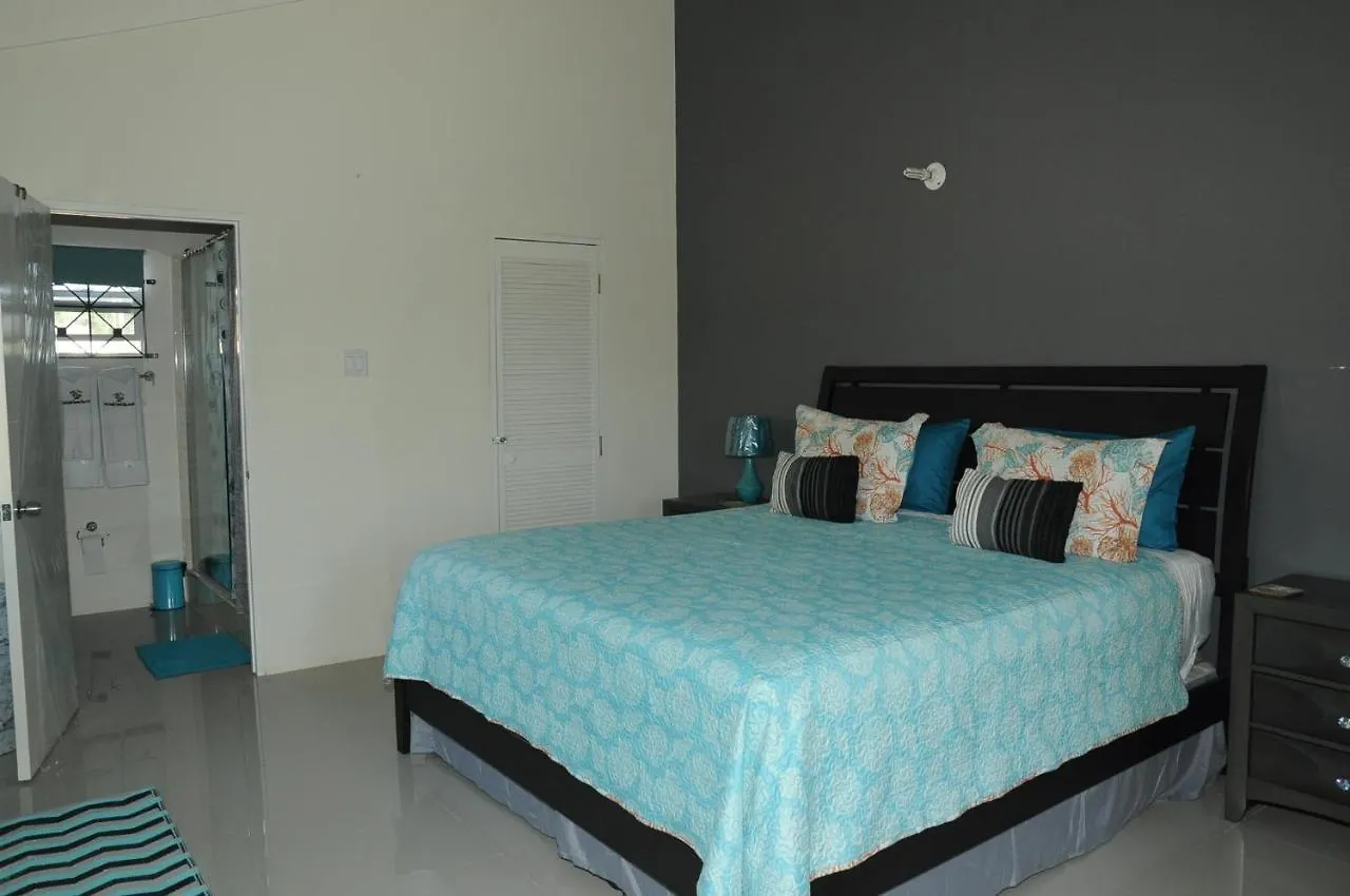 Villa Ochi Rios Drax Hall 3 Bed Sleeps 7 Exquisitely Fully Furnished Accommodations Ocho Rios